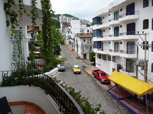 gay puerto vallarta condos for rent